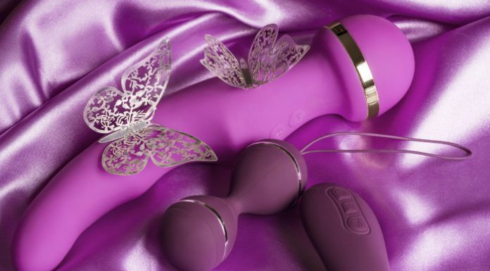 zabawki-erotyczne-ktore-warto-miec-w-sypialni