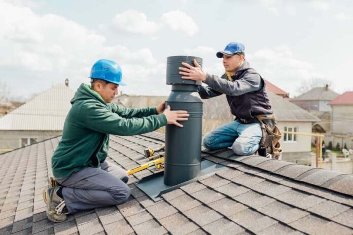Bezpieczne systemy dostępu do dachu – montaż i rodzaje środków komunikacyjnych