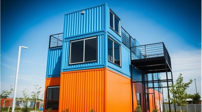 Dom z kontenerów – ile kosztują kontenery morskie i jak zbudować z nich dom. Budowa domu z kontenerów - koszty i proces budowy