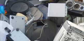 Jak postępować z nieużywanymi płytami CD? Czy należą do elektrośmieci? Jak segregować odpady?