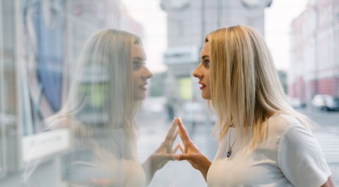 Jak pożyczać pieniądze tanio i korzystnie?