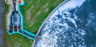 Alternatywa dla elektrowni wodnych: wykorzystanie wodnej energii przepływowej